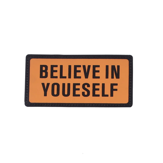 BELIEVE IN YOURSELF لزقة سكوتش قابلة للإزالة – ألوان متعددة